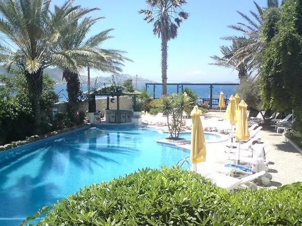 Elite Hotel Bodrum Яликовак 4*,  Турция